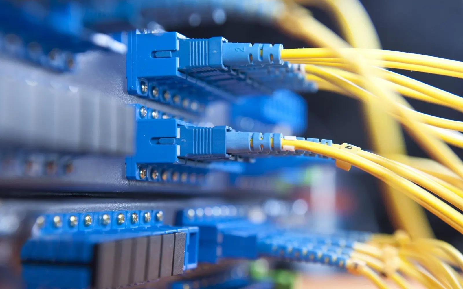 Network infrastructure equipment